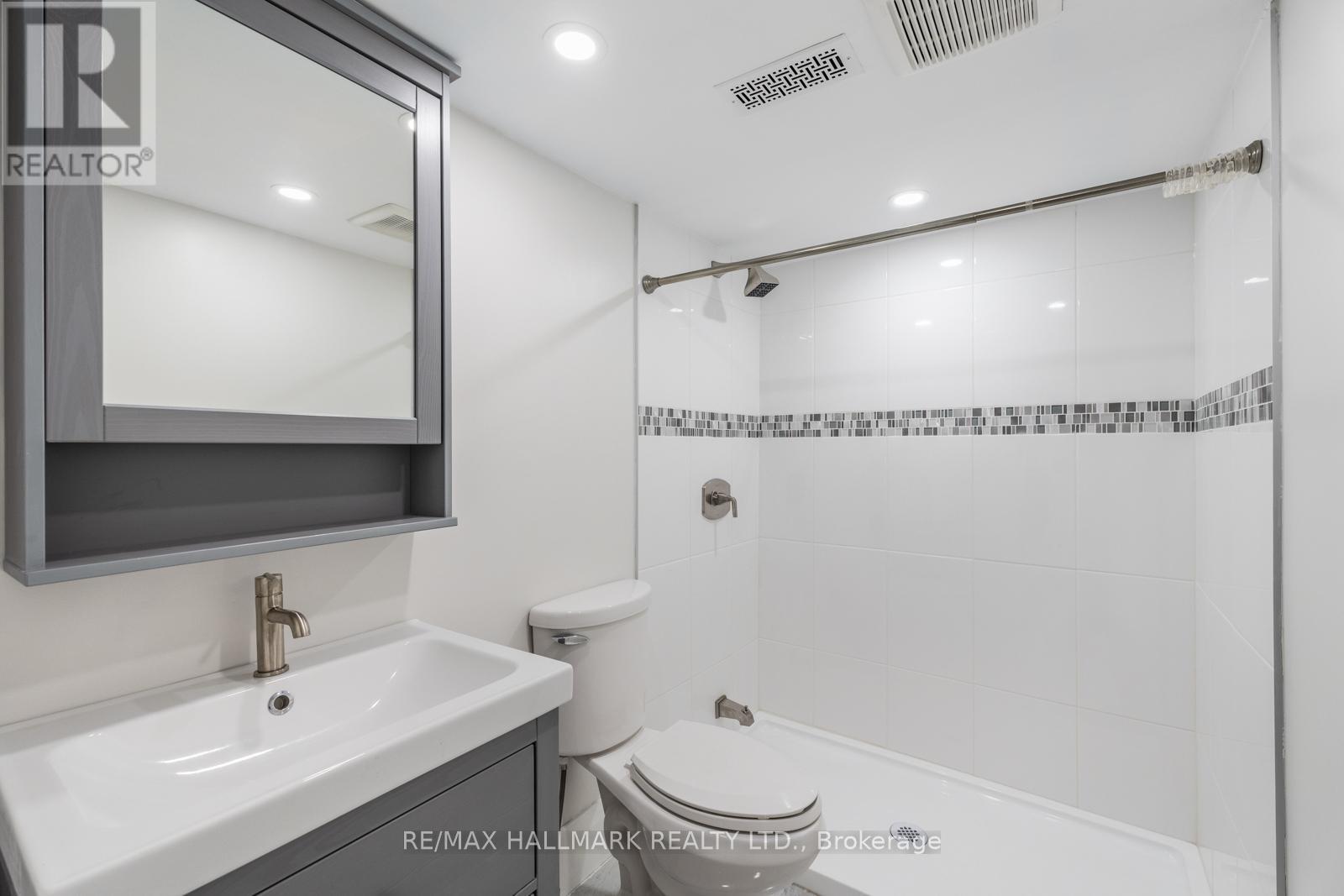 66 Ferncroft Drive, Toronto, Ontario  M1N 2X4 - Photo 27 - E13533012