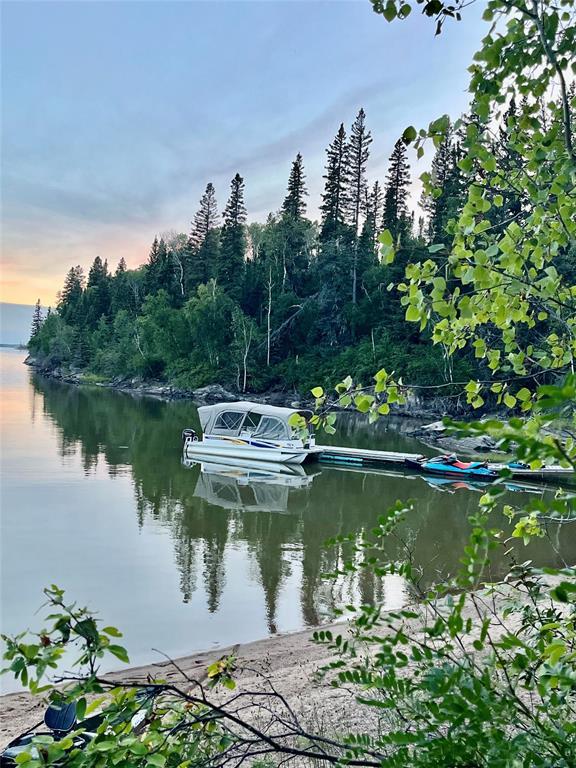 12 Blk 8 Paint Lake Provincial Park, Thompson, Manitoba  R8N 1N1 - Photo 4 - 202615915