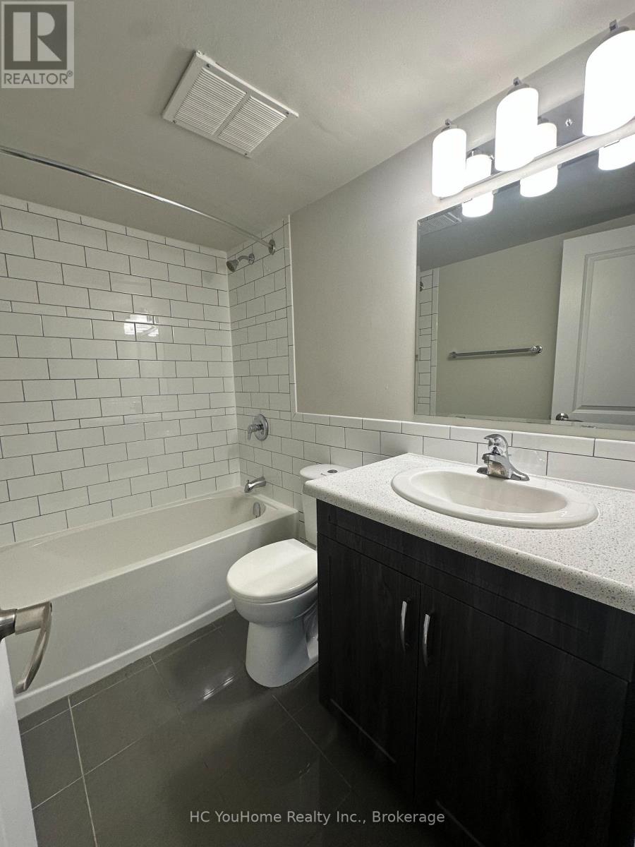 301 - 145 Wellington Street W, Aurora, Ontario  L4G 3L9 - Photo 9 - N13532850