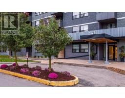 107 - 147 WELLINGTON STREET W, Aurora, Ontario