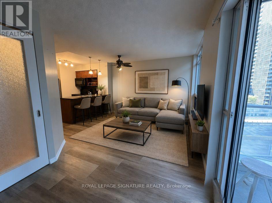 1014 - 18 Yonge Street, Toronto, Ontario  M5E 1Z8 - Photo 8 - C13532740