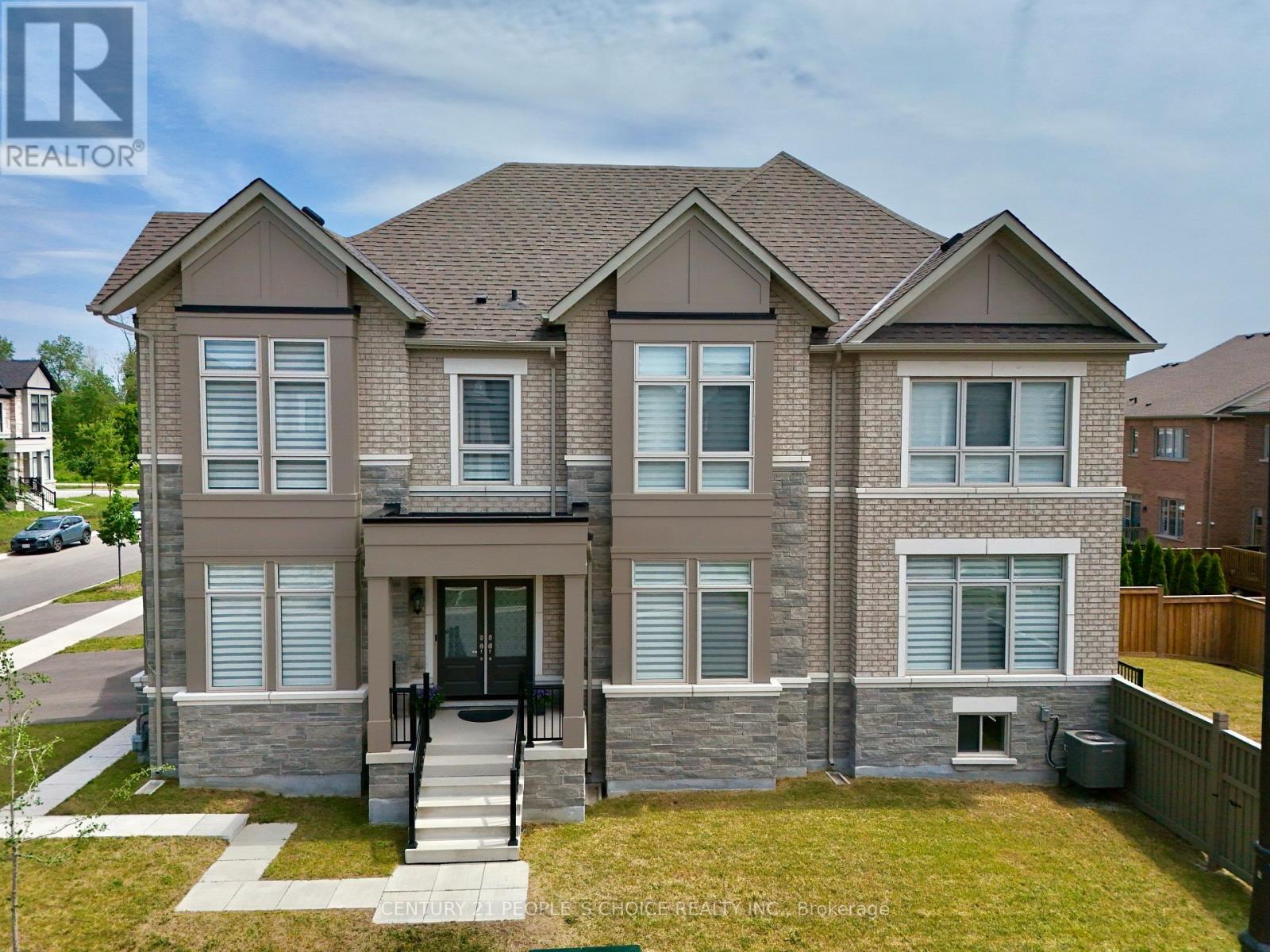209 STILTON AVENUE S, Vaughan, Ontario