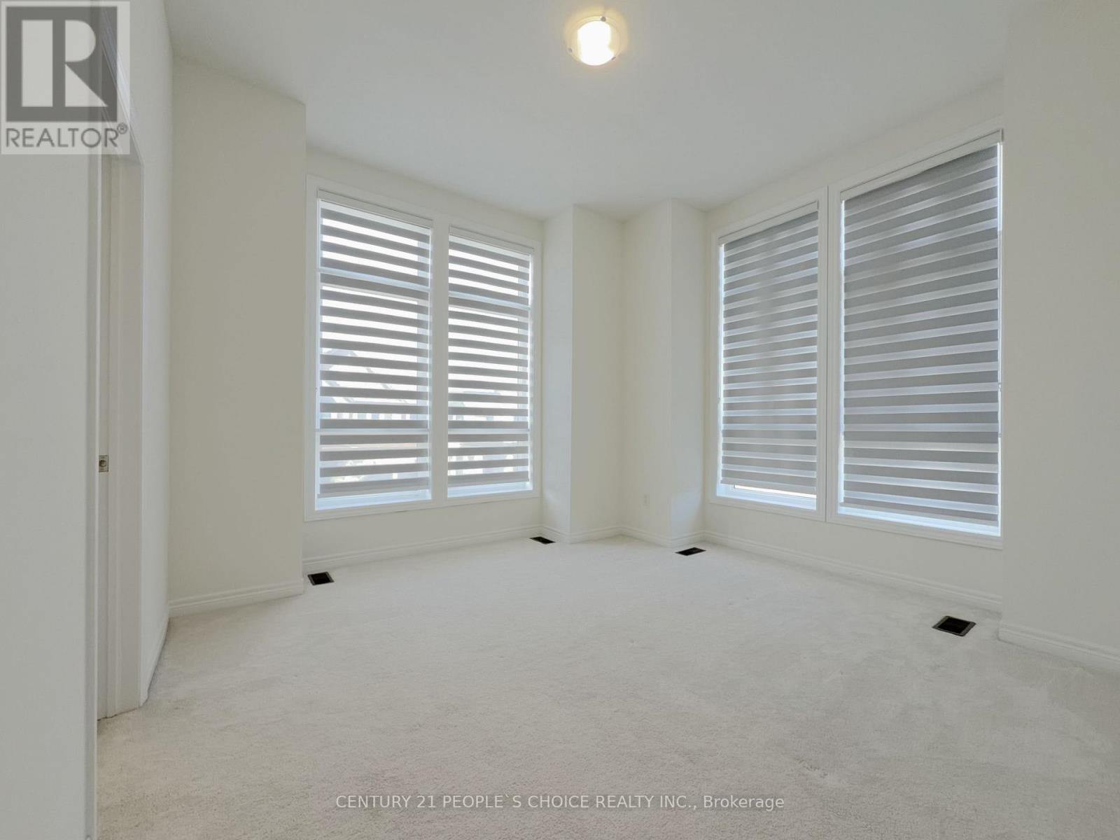 209 Stilton Avenue S, Vaughan, Ontario  L4H 5B9 - Photo 43 - N13532578
