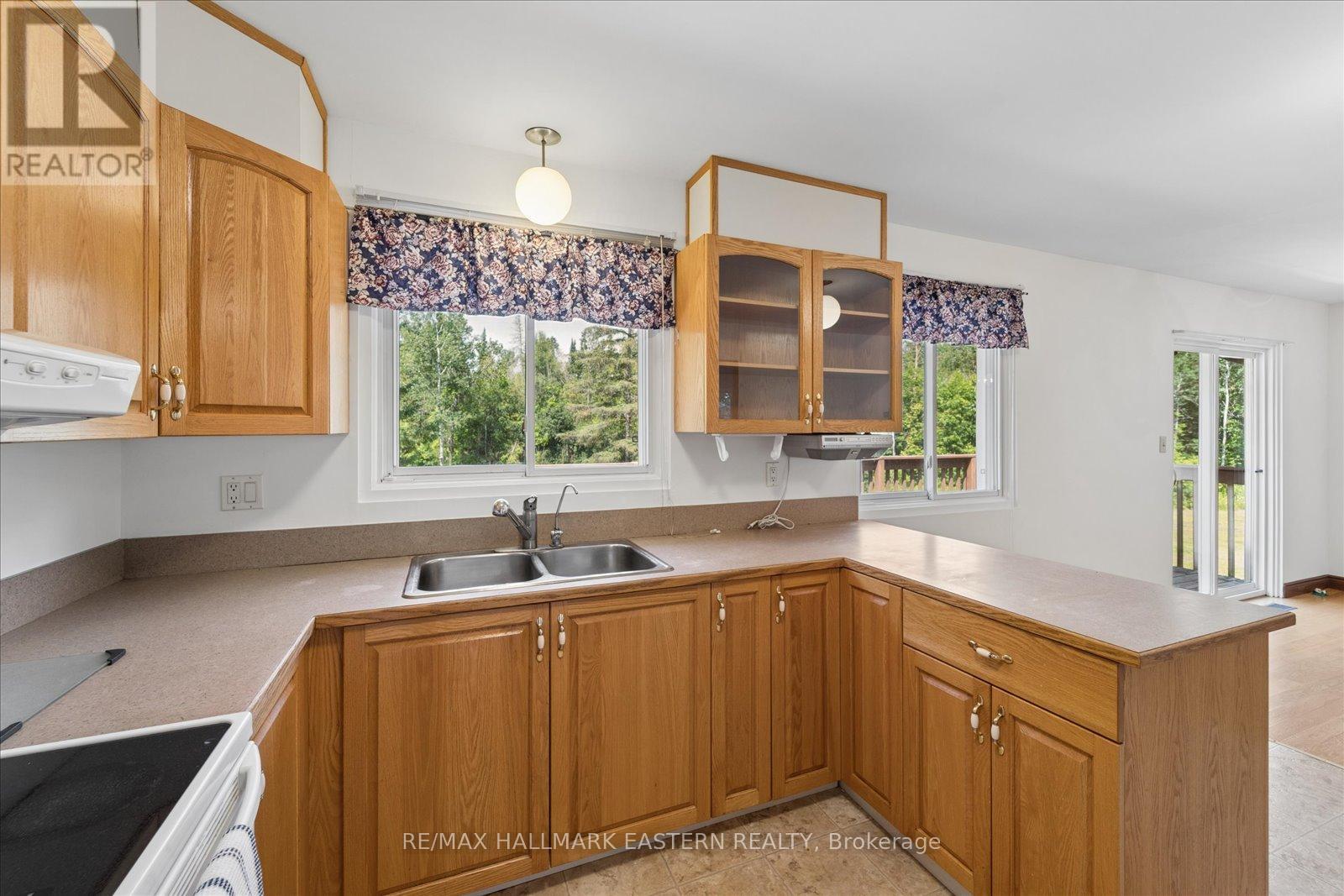 401 Ogemah Road, Kawartha Lakes, Ontario  K0M 2C0 - Photo 17 - X13532086
