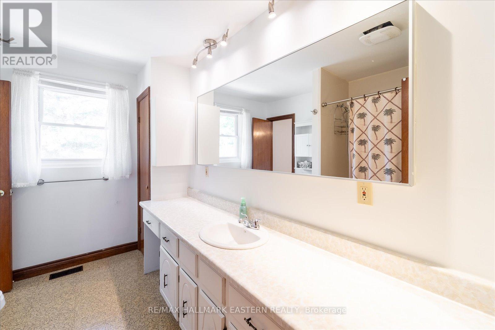 401 Ogemah Road, Kawartha Lakes, Ontario  K0M 2C0 - Photo 18 - X13532086