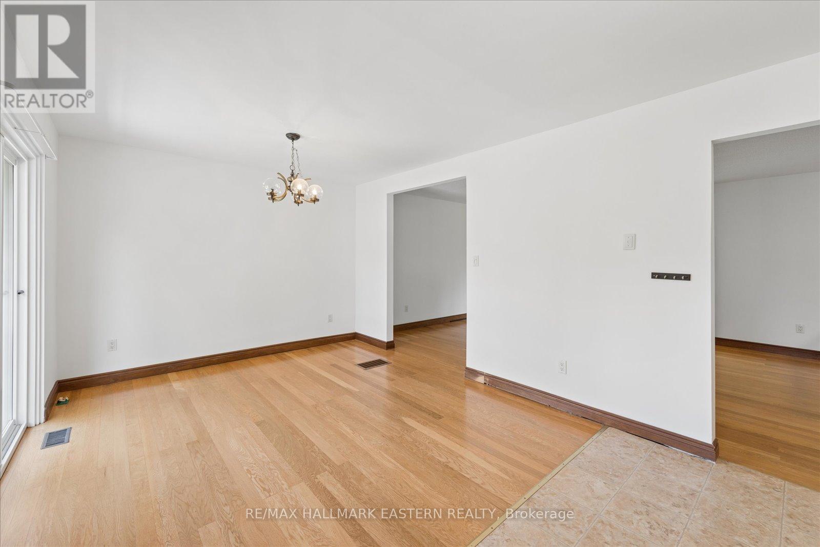 401 Ogemah Road, Kawartha Lakes, Ontario  K0M 2C0 - Photo 12 - X13532086