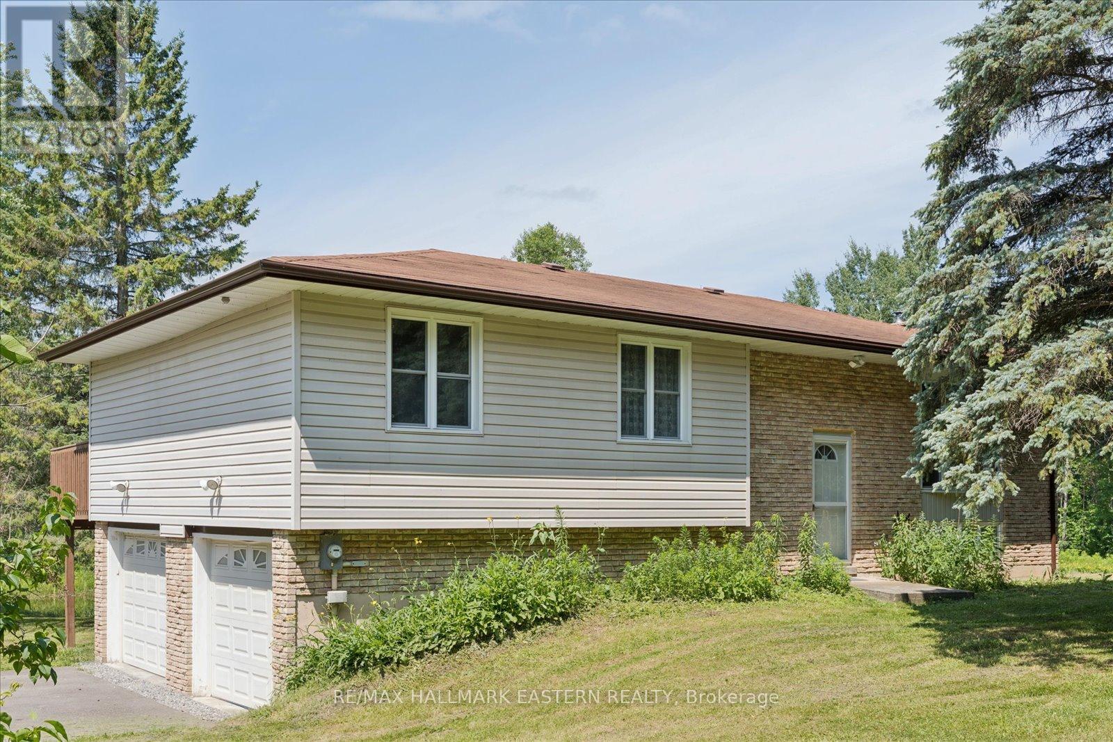 401 Ogemah Road, Kawartha Lakes, Ontario  K0M 2C0 - Photo 4 - X13532086