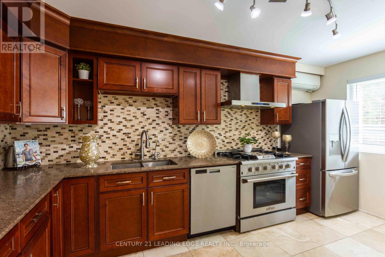 2259 Munn's Avenue, Oakville, Ontario  L6H 3M4 - Photo 12 - W13533026