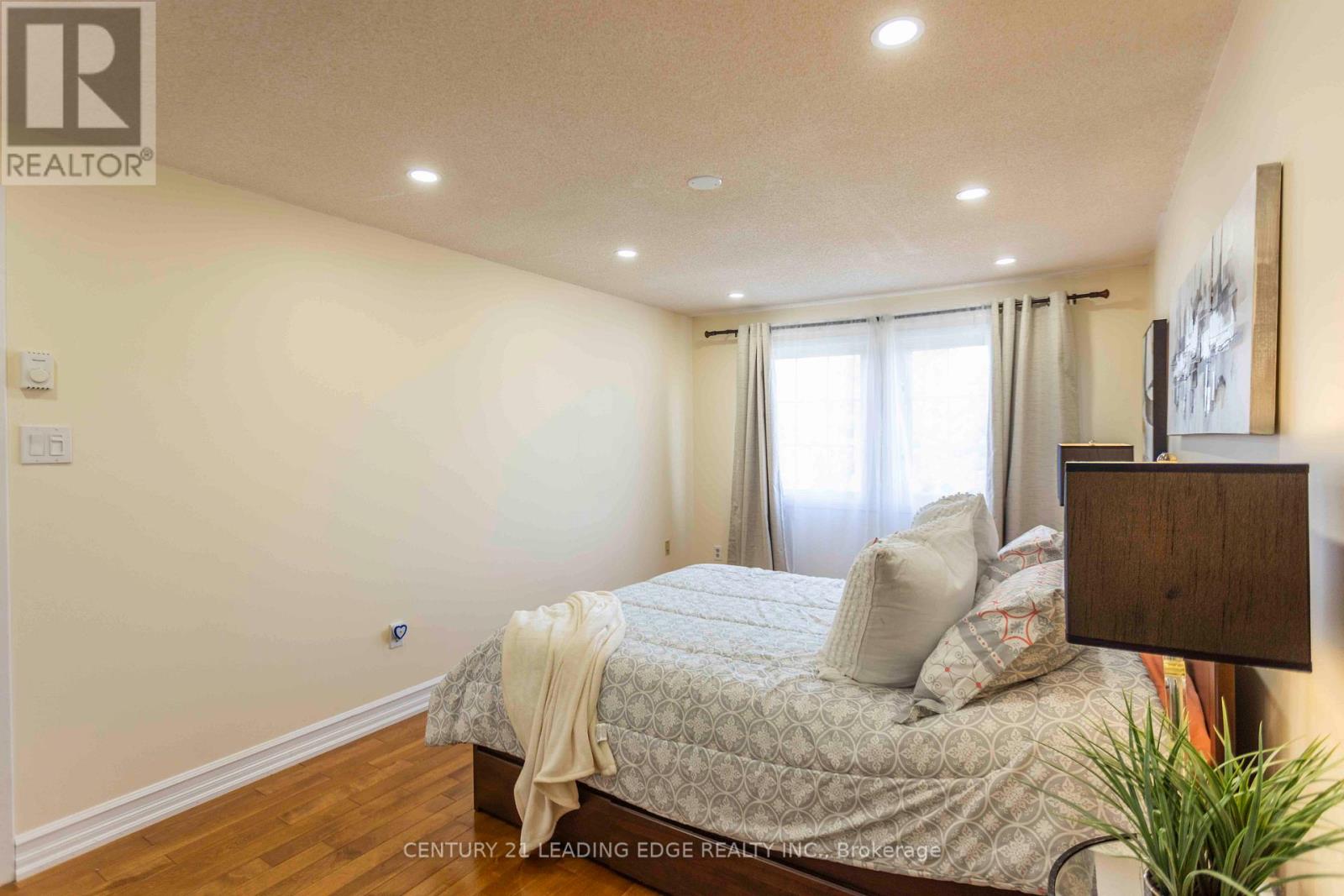 2259 Munn's Avenue, Oakville, Ontario  L6H 3M4 - Photo 24 - W13533026