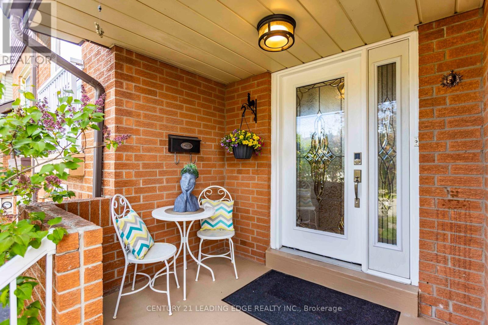 2259 Munn's Avenue, Oakville, Ontario  L6H 3M4 - Photo 4 - W13533026