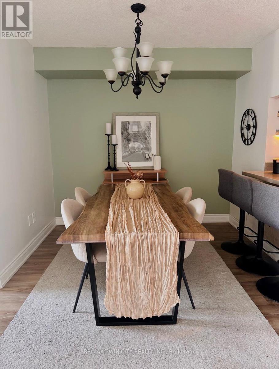 1801 - 265 Enfield Place, Mississauga, Ontario  L5B 3Y7 - Photo 4 - W13533056