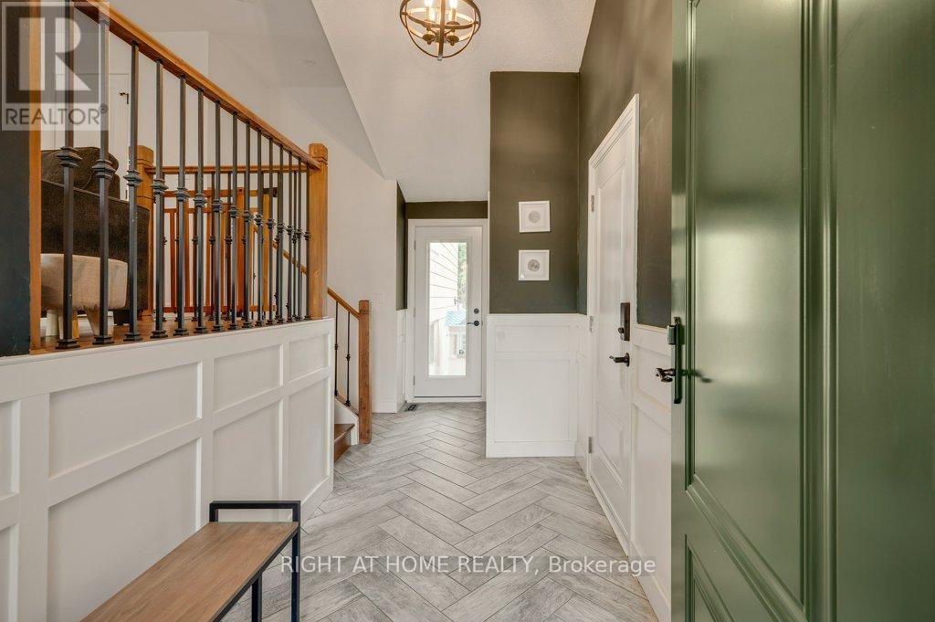 80 Heatherdale Place, Hamilton, Ontario  L9C 6N9 - Photo 3 - X13532988