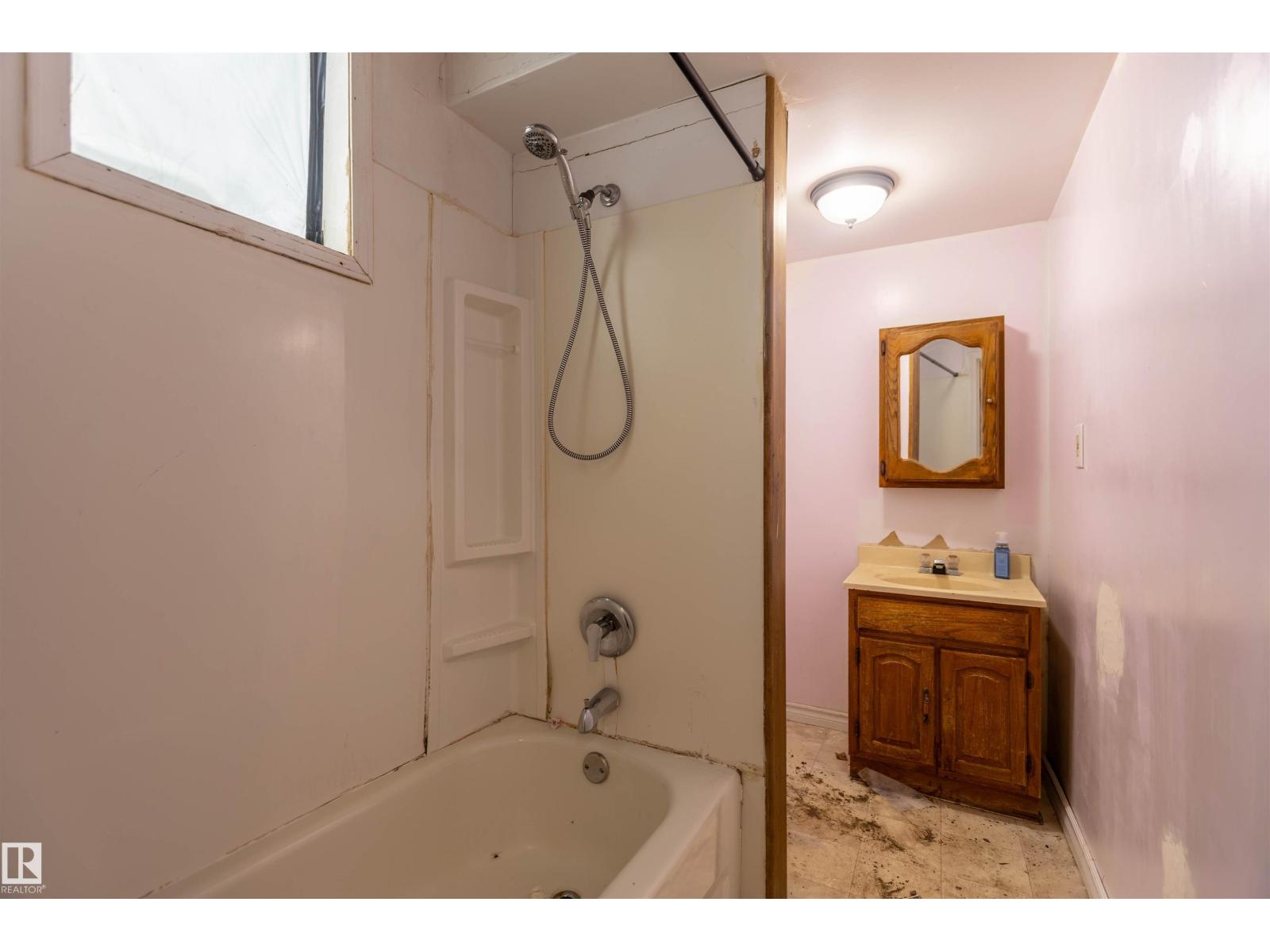 5016 49 St, Legal, Alberta  T0G 1L0 - Photo 7 - E4497445