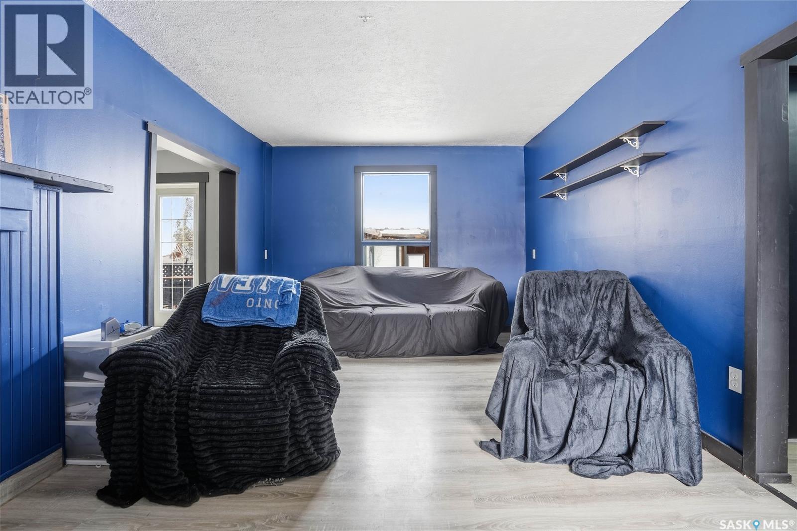 211 Martin Street, Pangman, Saskatchewan  S0C 2C0 - Photo 3 - SK041757