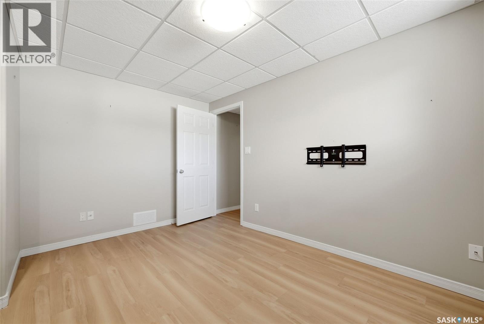 4317 Gusway Street, Regina, Saskatchewan  S4X 0C7 - Photo 31 - SK041749