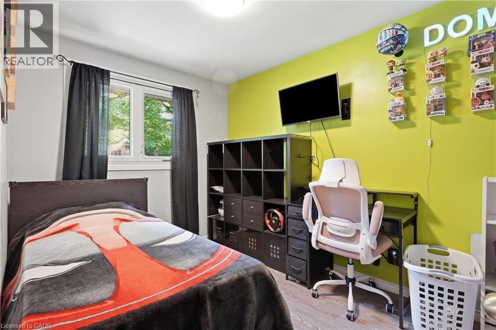 22 Mark Crescent, Cambridge, Ontario  N1S 4A3 - Photo 9 - 40843722