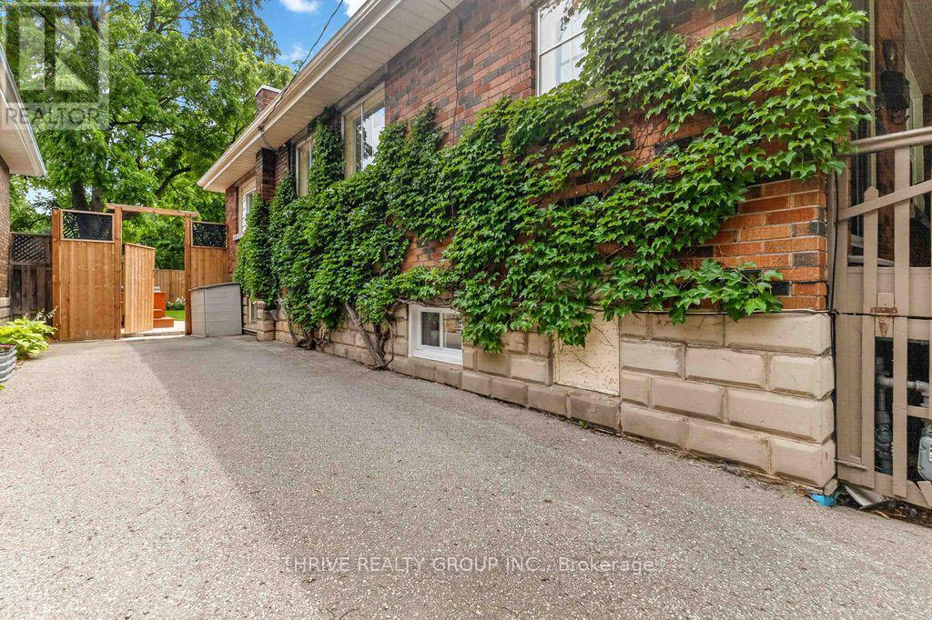 57 Langarth Street E, London South, Ontario N6C 1Y9 - Photo 38 - X13533288