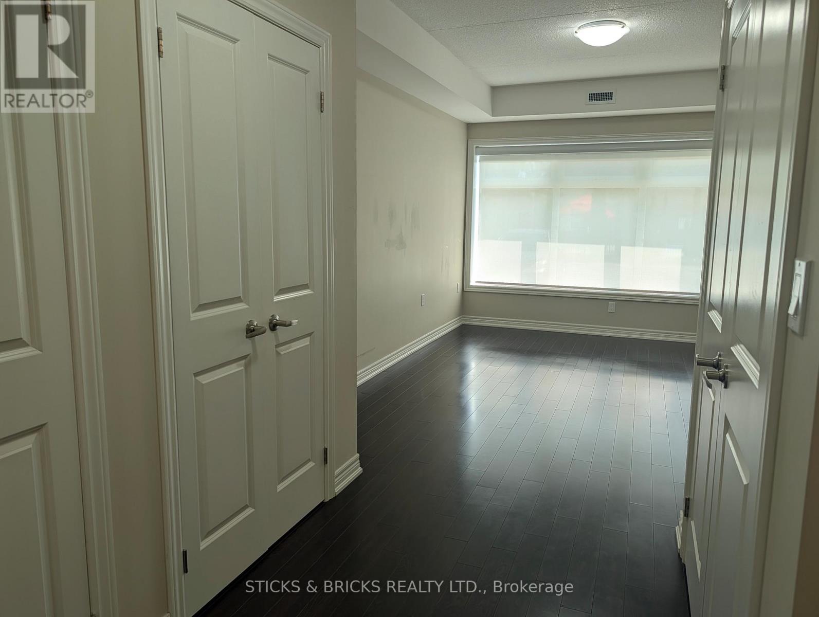 111 - 4644 Pettit Avenue, Niagara Falls, Ontario  L2E 0B4 - Photo 8 - X13520254