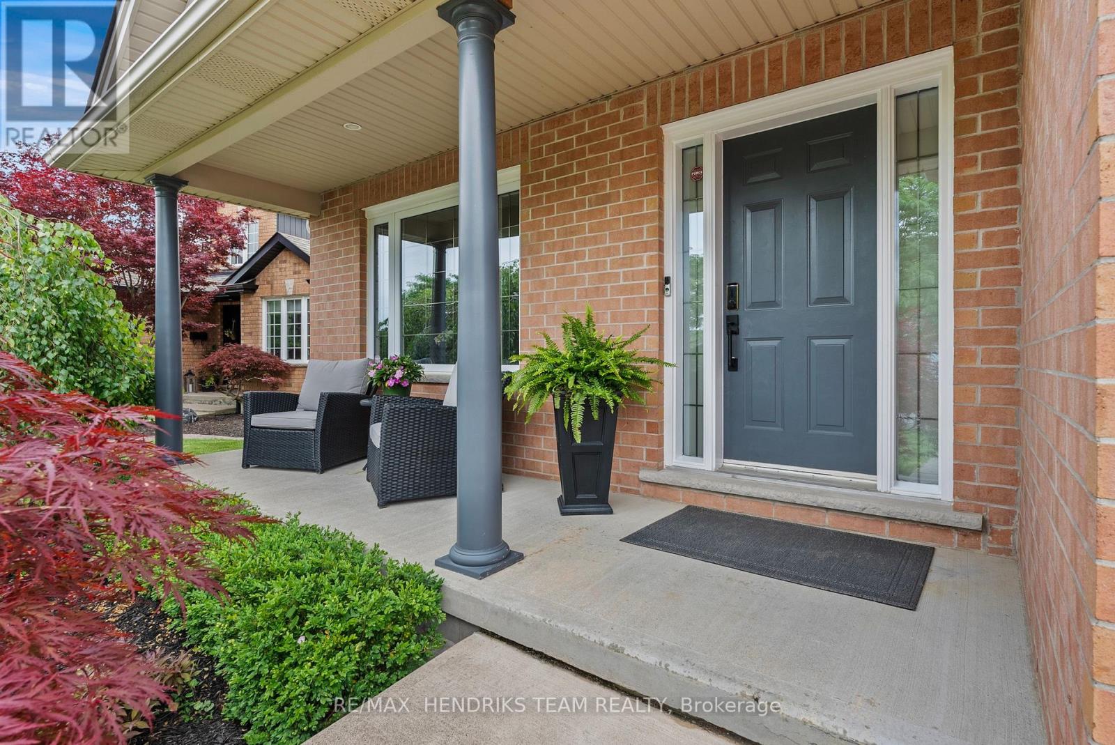 8087 Beaver Glen Drive, Niagara Falls, Ontario  L2H 3K5 - Photo 4 - X13533312
