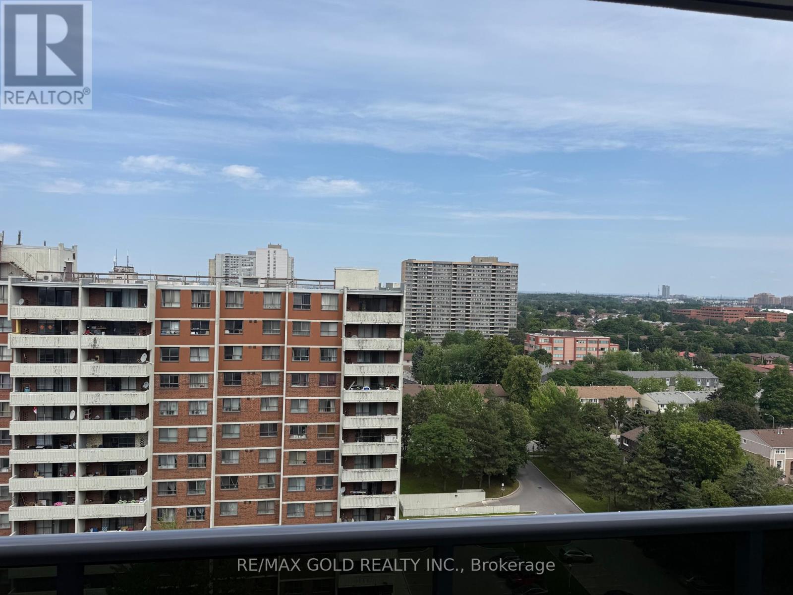 1506 - 1250 Bridletowne Circle, Toronto, Ontario  M1W 2V1 - Photo 2 - E13526248