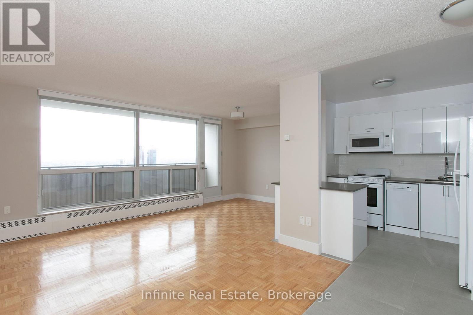 711 - 666 Spadina Avenue, Toronto, Ontario M5S 2H8 - Photo 8 - C13533190