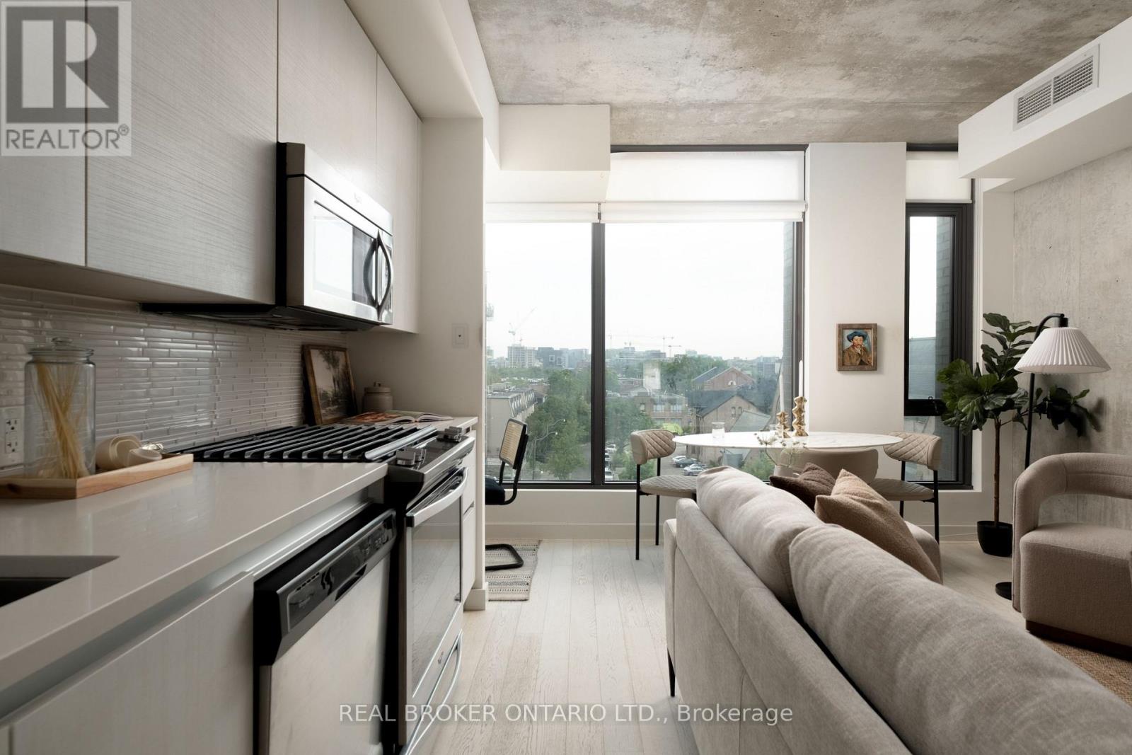 508 - 111 Bathurst Street, Toronto, Ontario  M5V 0M9 - Photo 7 - C13533256