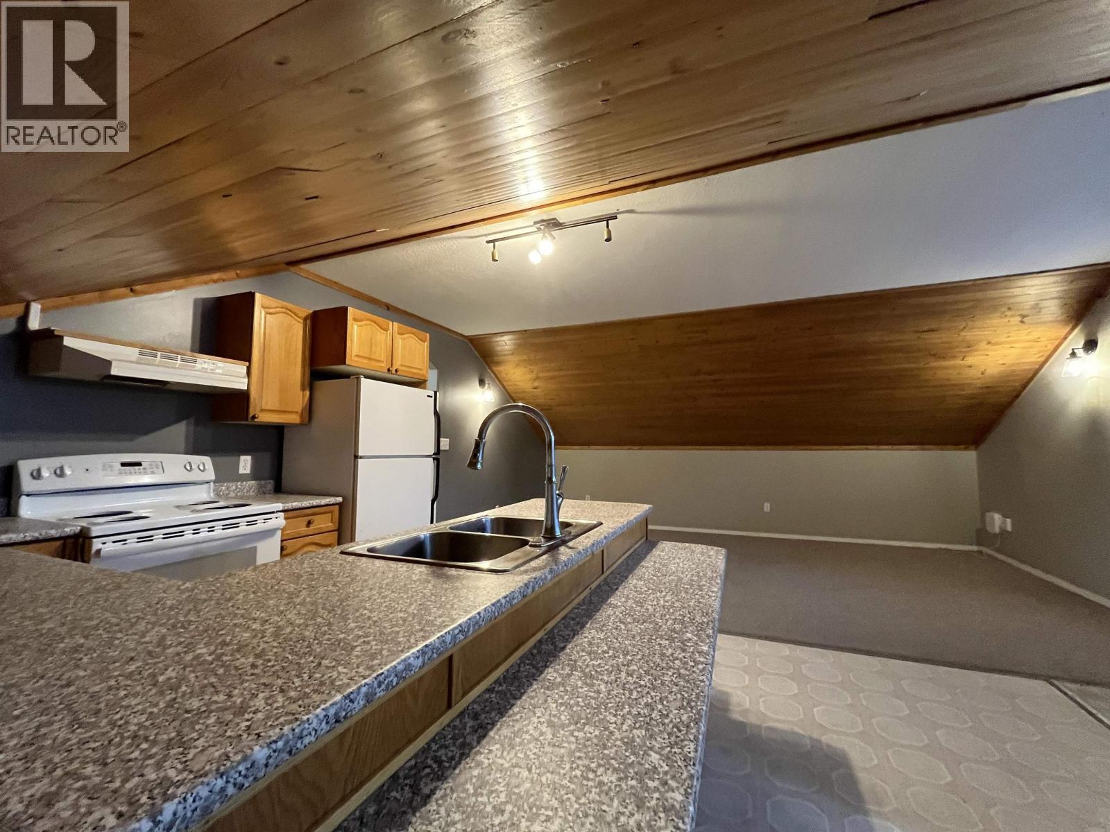 8230 Peter Road, Prince George, British Columbia  V2K 2W2 - Photo 25 - R3143436