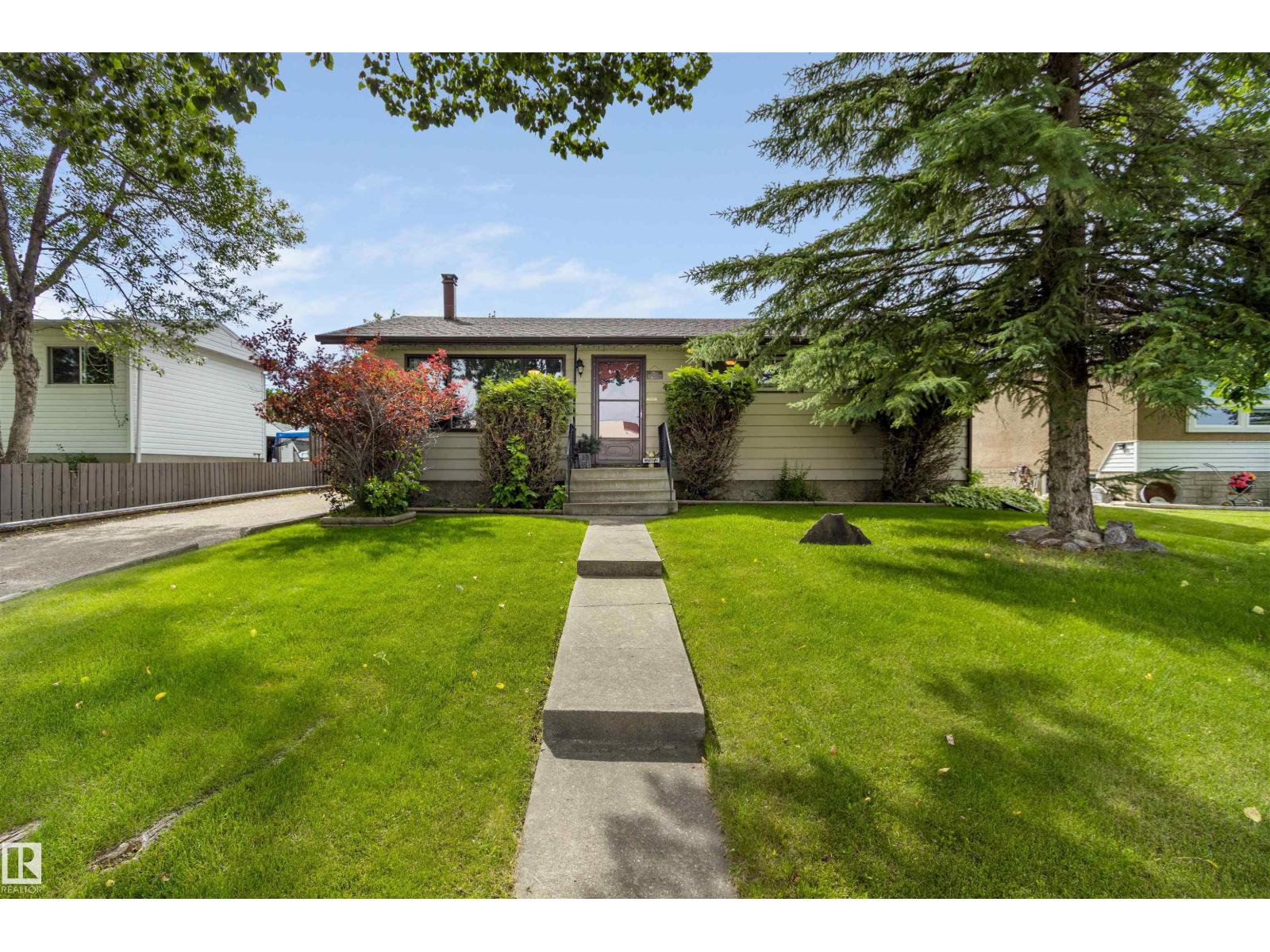 4808 43 ST, Drayton Valley, Alberta