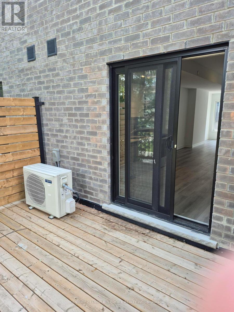21 Calamint Lane, Toronto, Ontario M1W 2H1 - Photo 12 - E13533168