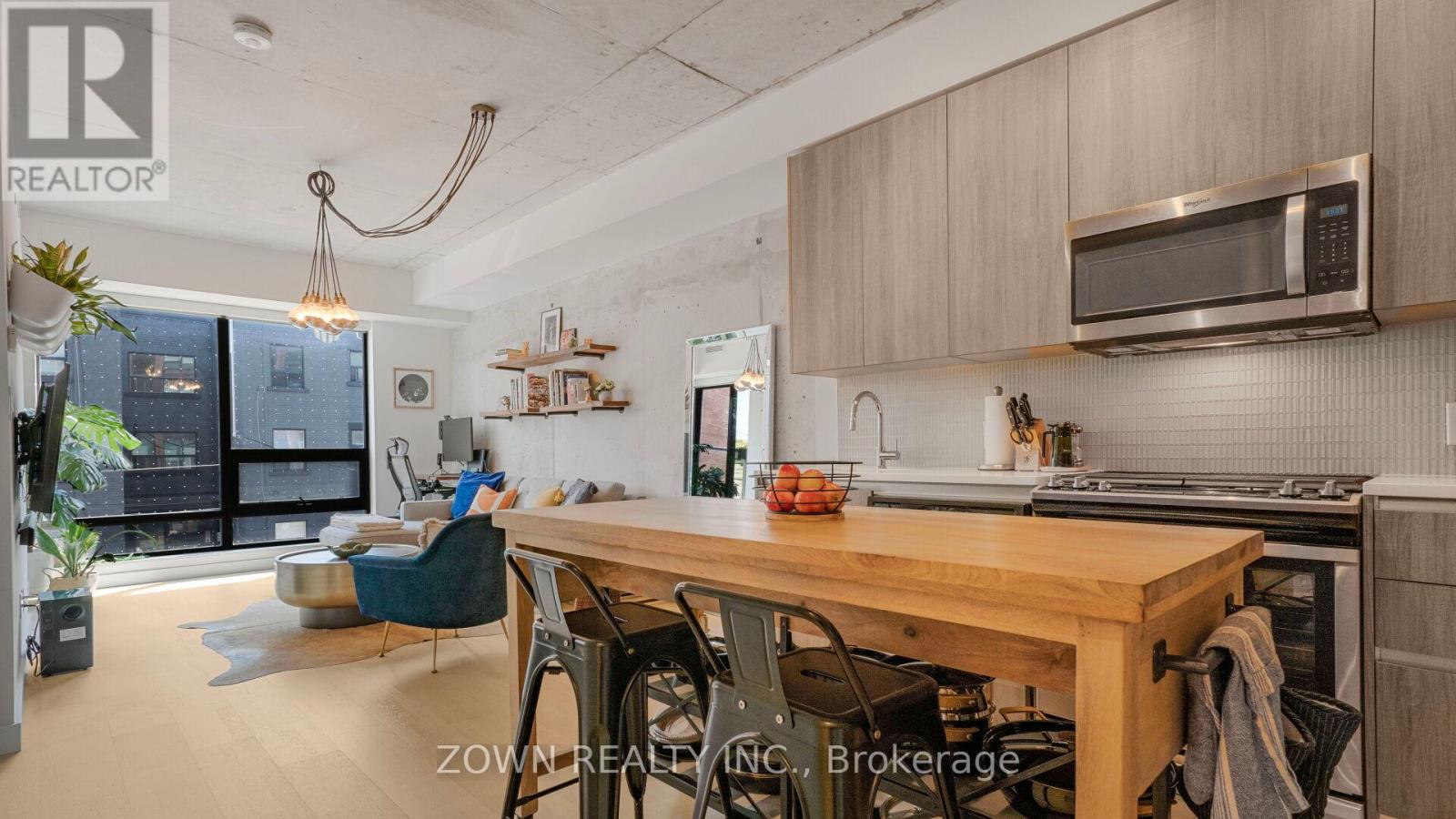 222 - 246 Logan Avenue, Toronto, Ontario  M4M 0E9 - Photo 15 - E13533364