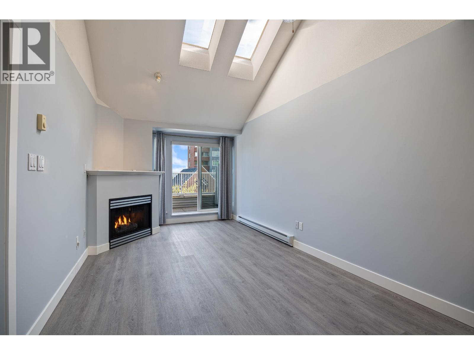 403 3939 Hastings Street, Burnaby, British Columbia  V5C 2H8 - Photo 11 - R3140821