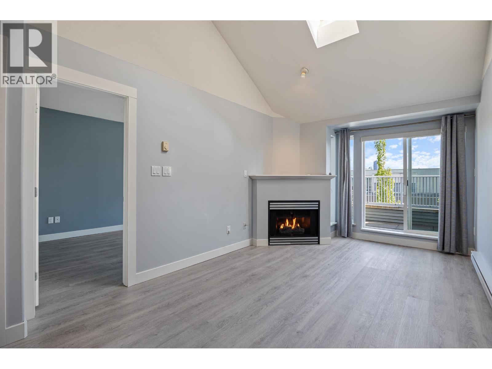403 3939 Hastings Street, Burnaby, British Columbia  V5C 2H8 - Photo 12 - R3140821