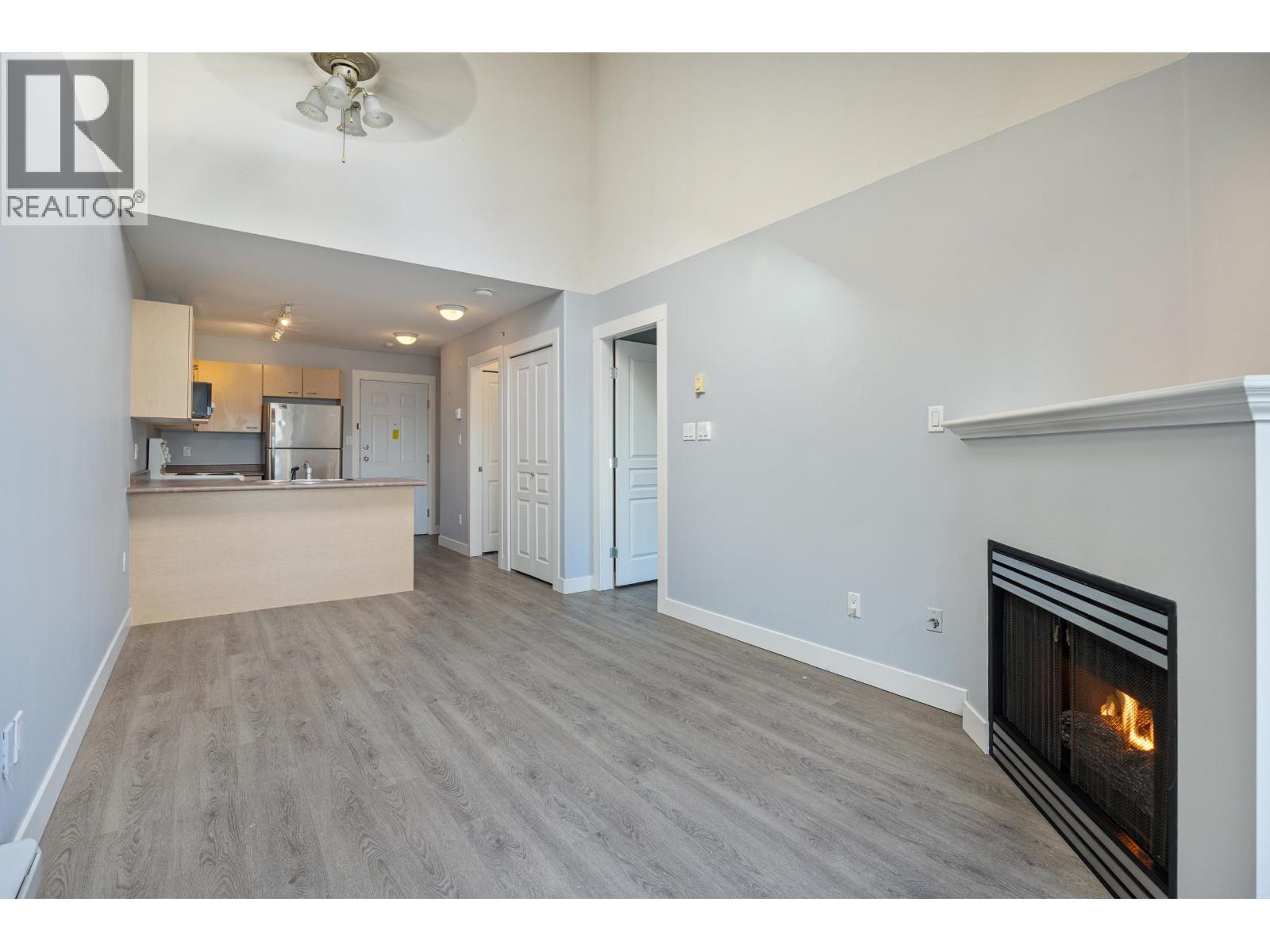 403 3939 Hastings Street, Burnaby, British Columbia  V5C 2H8 - Photo 15 - R3140821