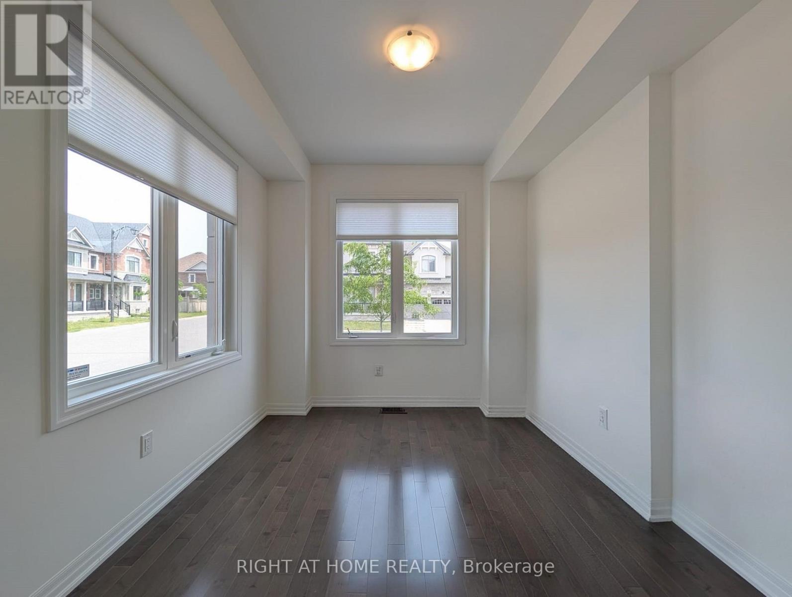 62 Titus Street, Markham, Ontario  L6E 0W1 - Photo 5 - N13533064