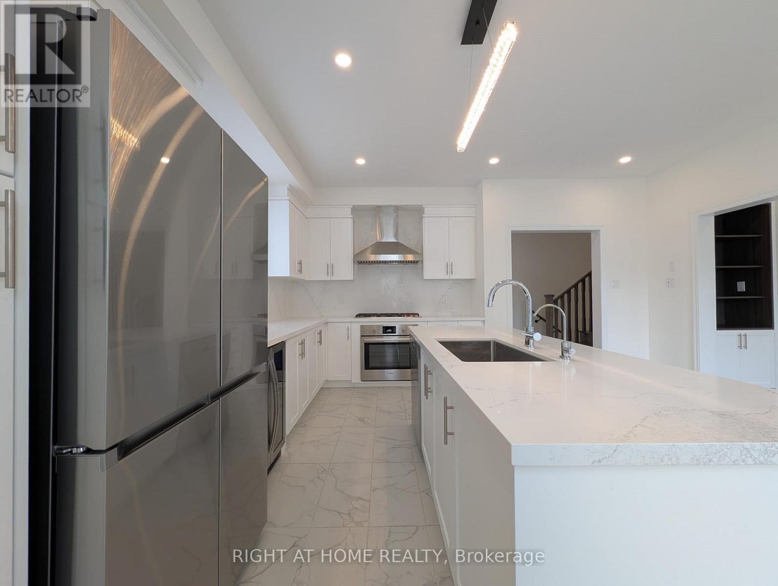 62 Titus Street, Markham, Ontario  L6E 0W1 - Photo 8 - N13533064