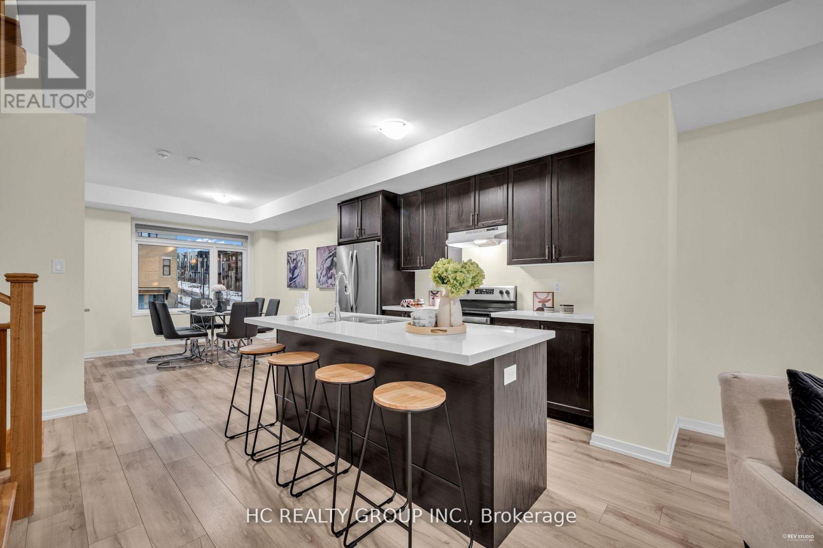 95 Crimson Forest Drive, Vaughan, Ontario  L6A 5C6 - Photo 9 - N13533164