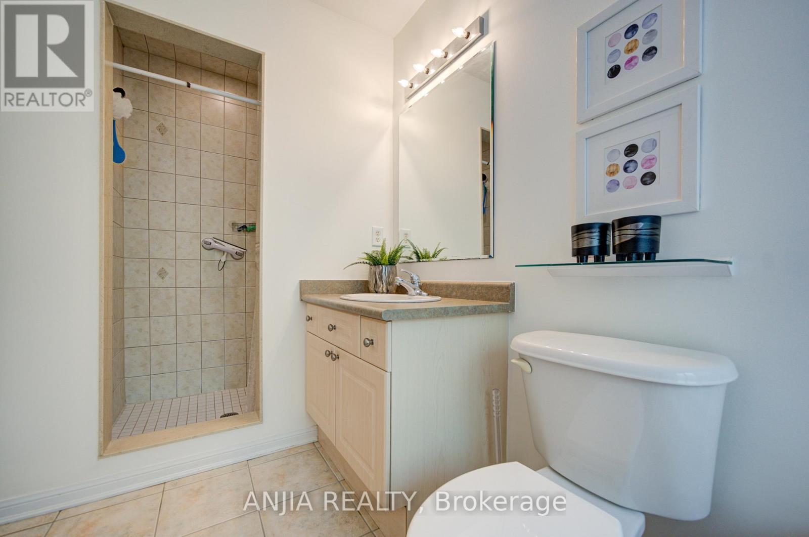 54 Weldon Woods Court, Whitchurch-Stouffville, Ontario  L4A 0J4 - Photo 21 - N13533182