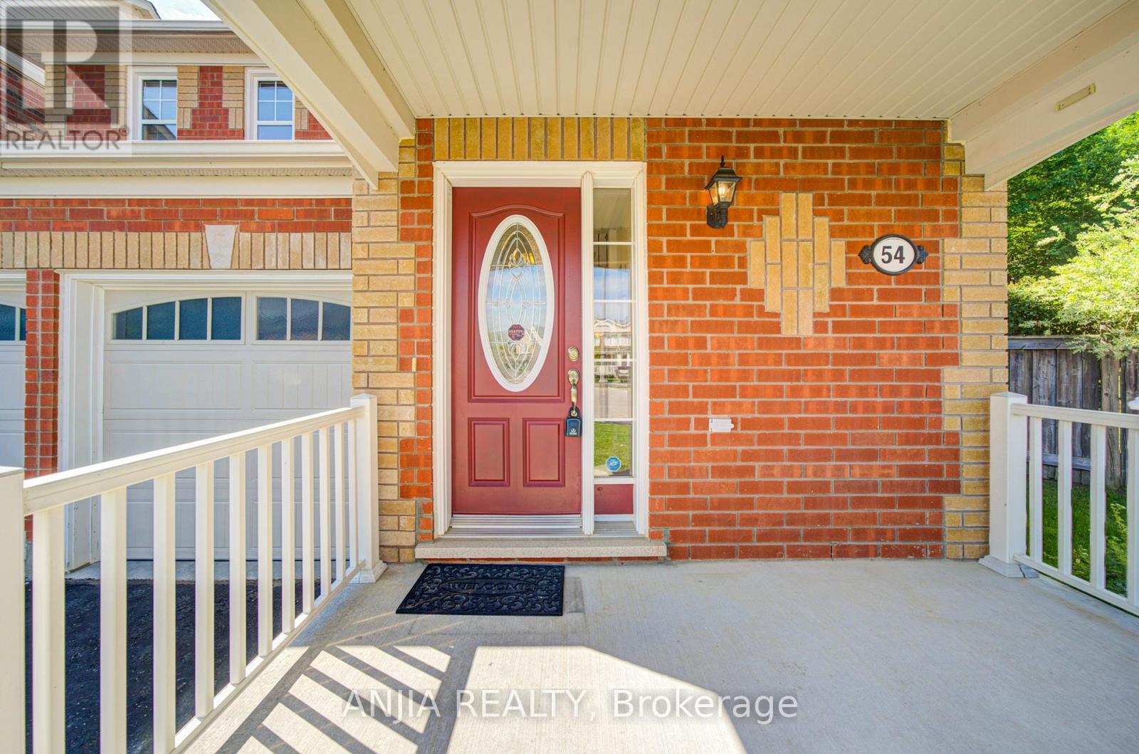 54 Weldon Woods Court, Whitchurch-Stouffville, Ontario  L4A 0J4 - Photo 3 - N13533182