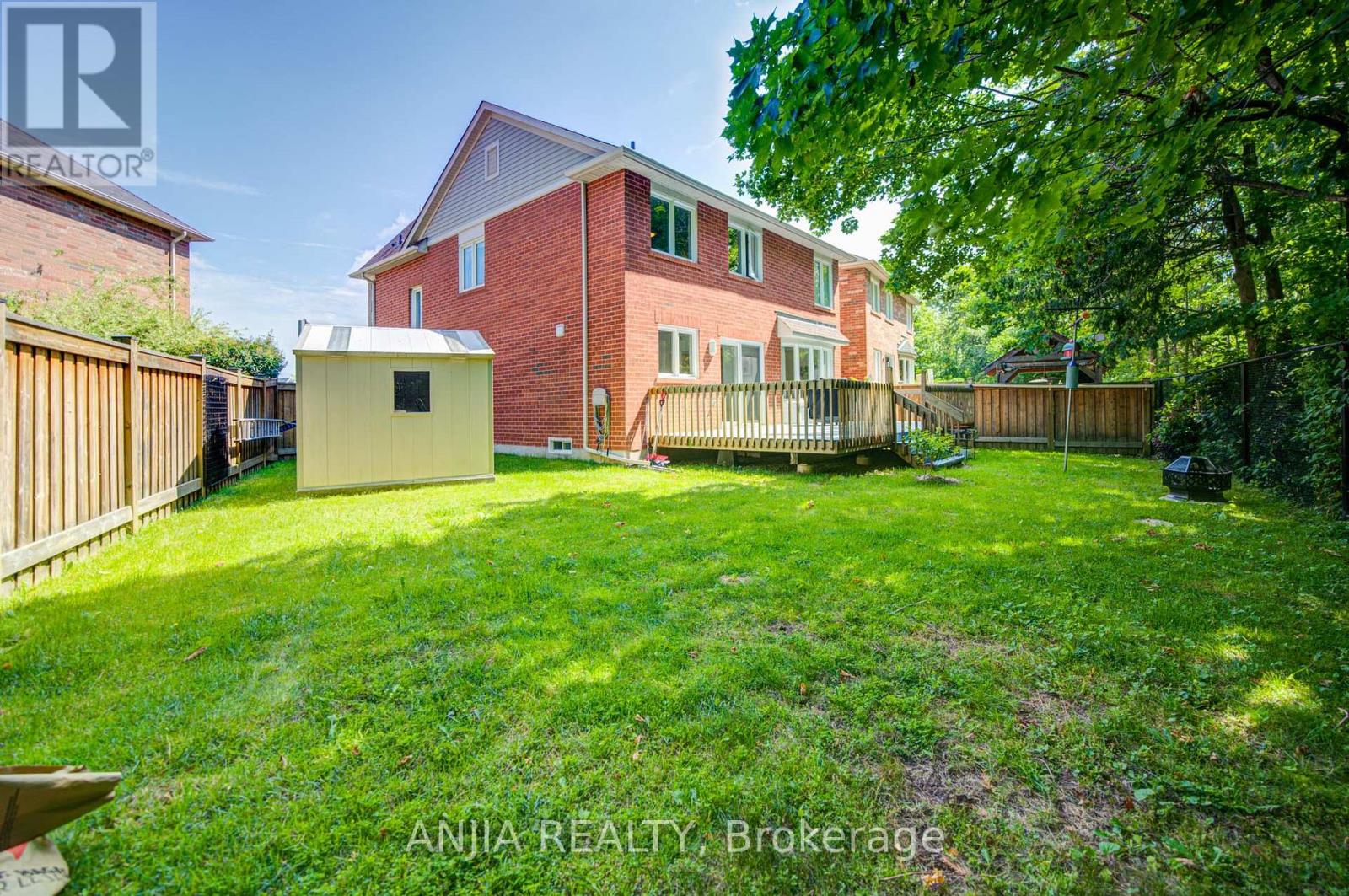 54 Weldon Woods Court, Whitchurch-Stouffville, Ontario  L4A 0J4 - Photo 32 - N13533182