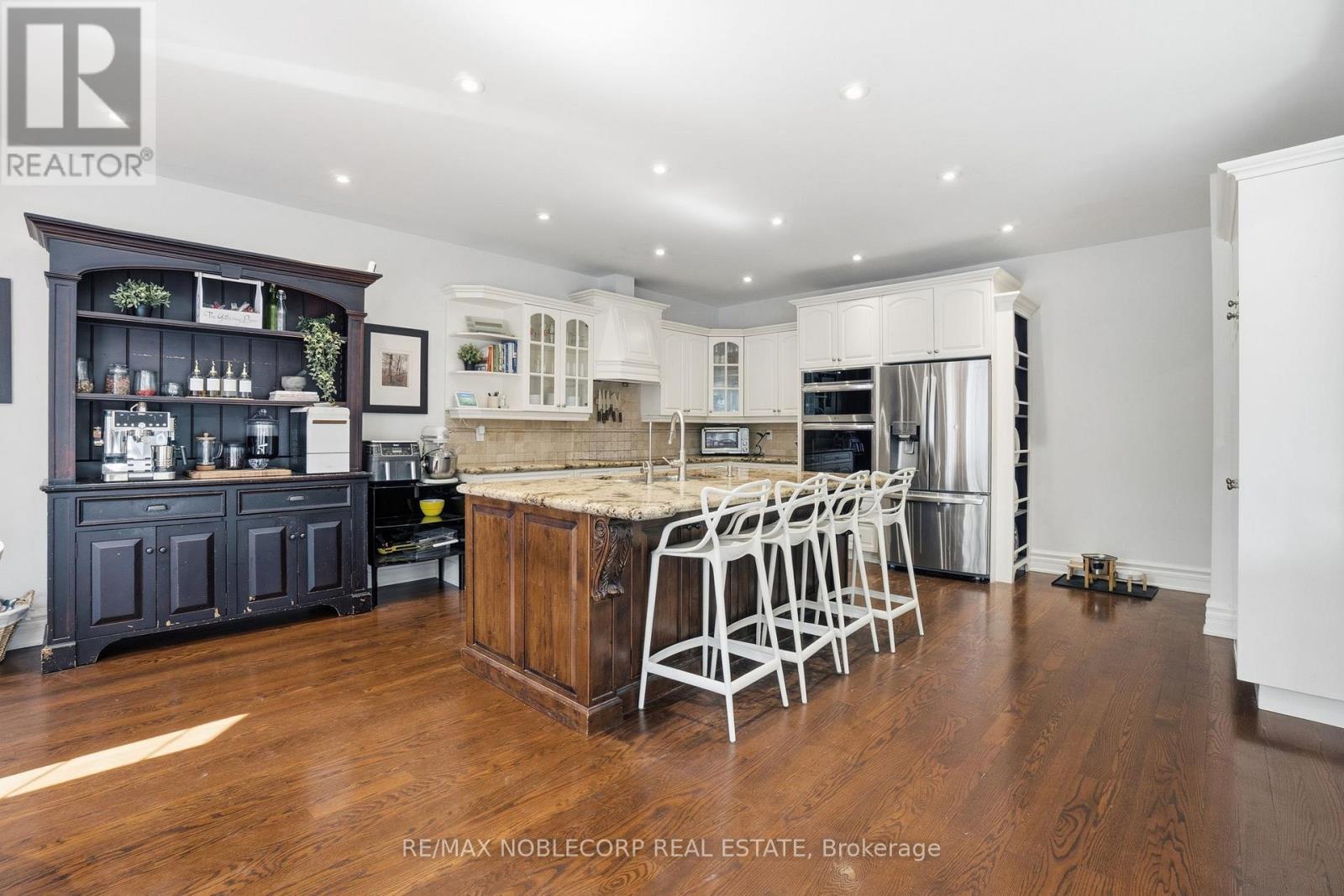 80 Carmichael Crescent, King, Ontario  L7B 1B5 - Photo 12 - N13533382