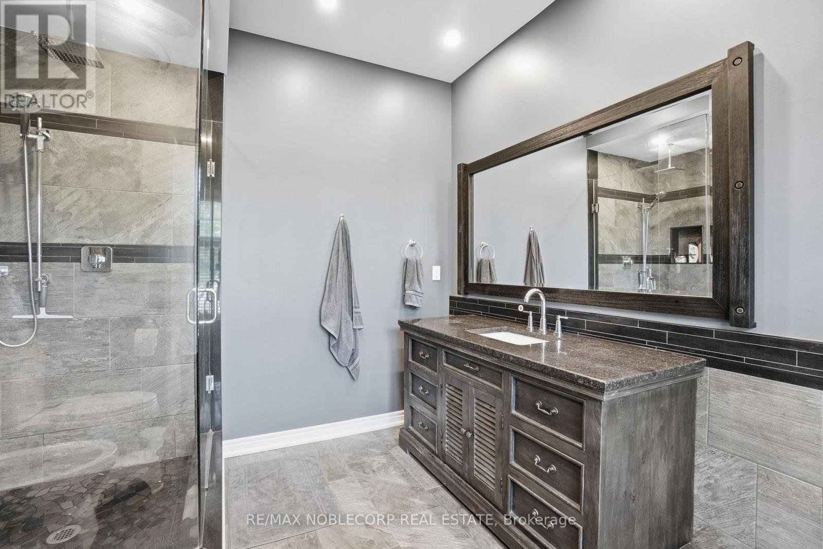80 Carmichael Crescent, King, Ontario  L7B 1B5 - Photo 27 - N13533382