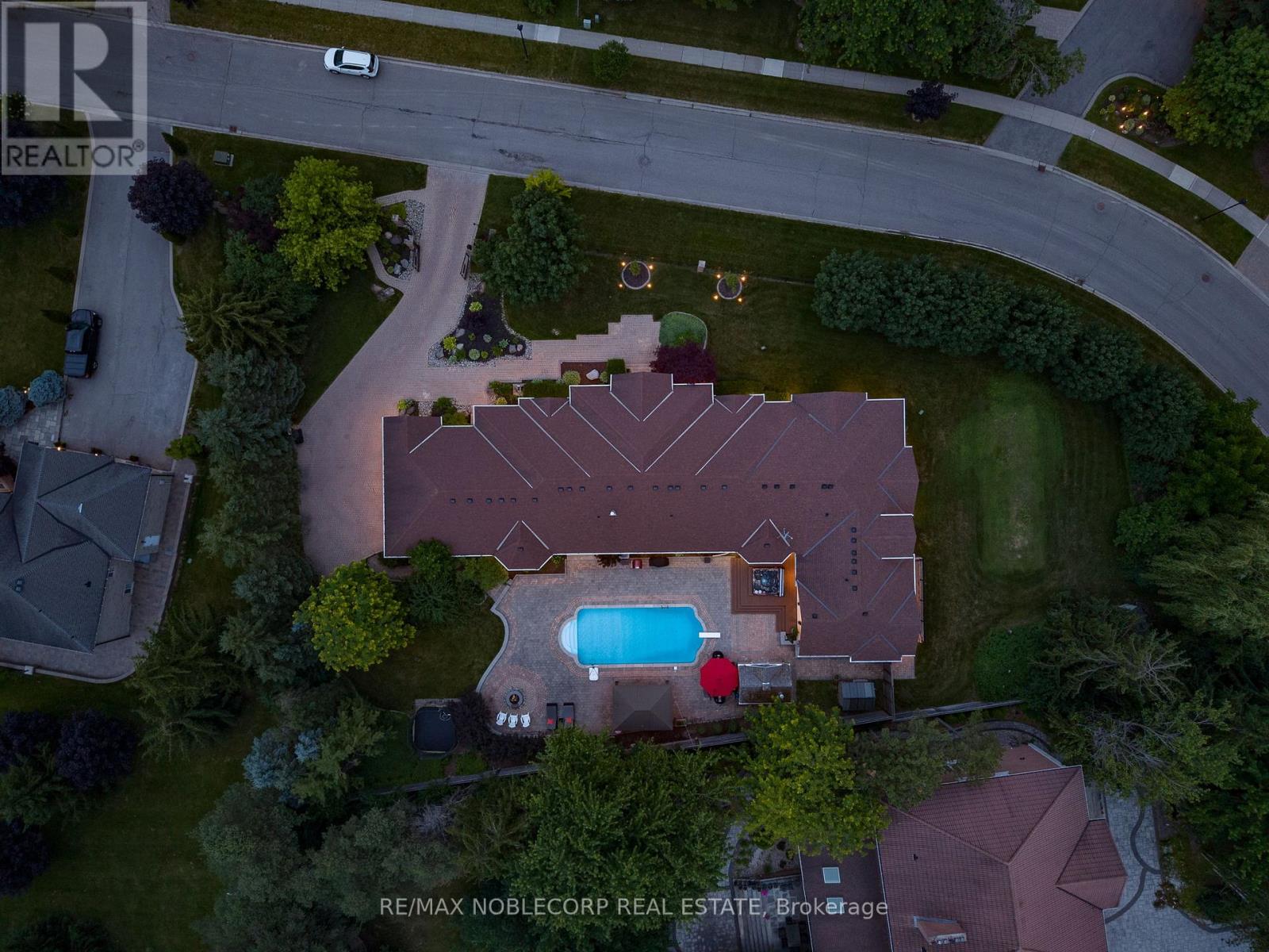 80 Carmichael Crescent, King, Ontario  L7B 1B5 - Photo 3 - N13533382