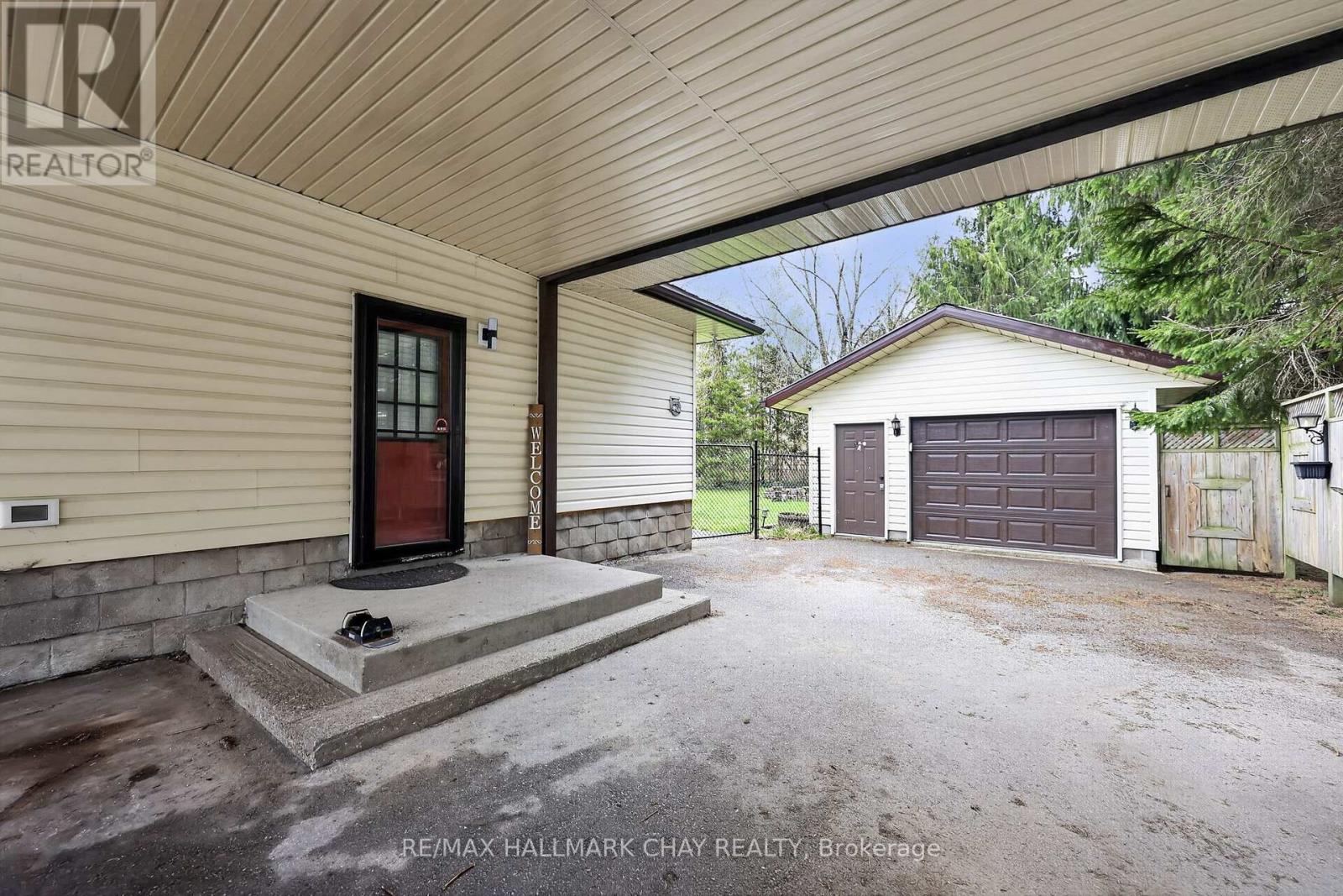 2017 Warminster Side Road, Oro-Medonte, Ontario  L3V 0K5 - Photo 25 - S13533292