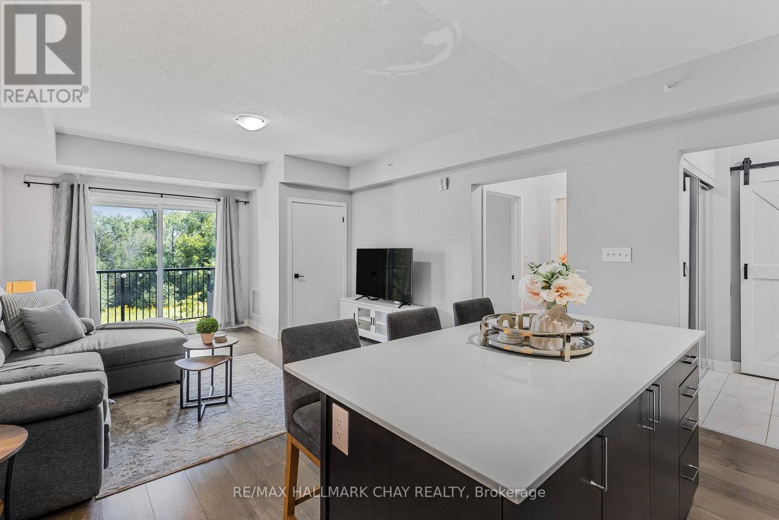 208 - 5 Chef Lane, Barrie, Ontario  L9J 0J8 - Photo 10 - S13533338