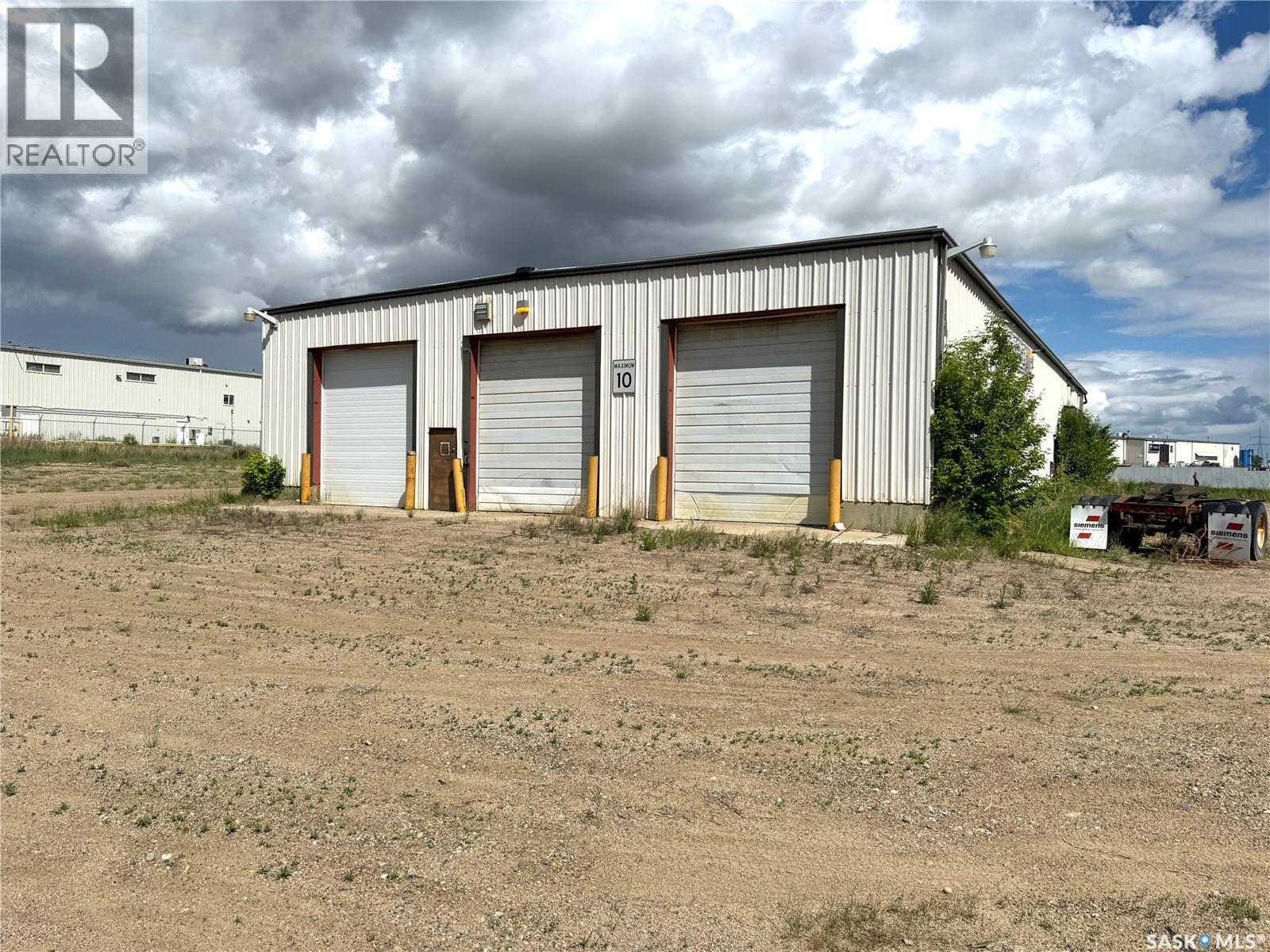 101 Shorthorn Street, North Battleford, Saskatchewan  S9A 3M1 - Photo 2 - SK041755