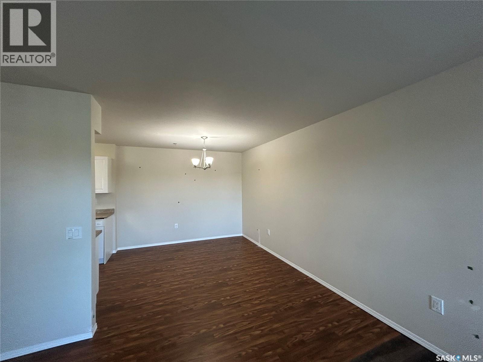 217 601 110th Avenue, Tisdale, Saskatchewan  S0E 1T0 - Photo 7 - SK041733