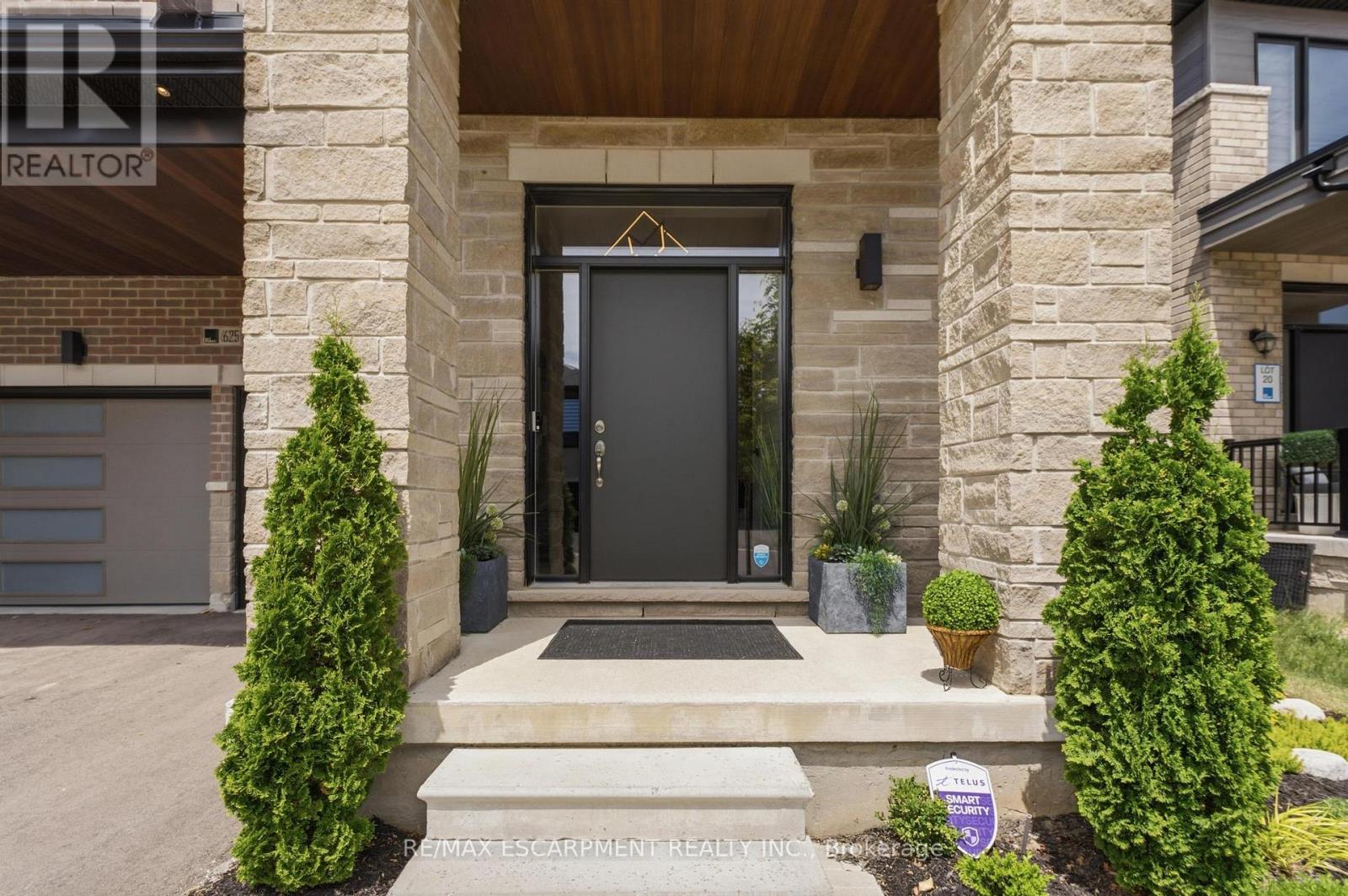 625 Fullum Landing, Milton, Ontario  L9E 1V7 - Photo 3 - W13533122