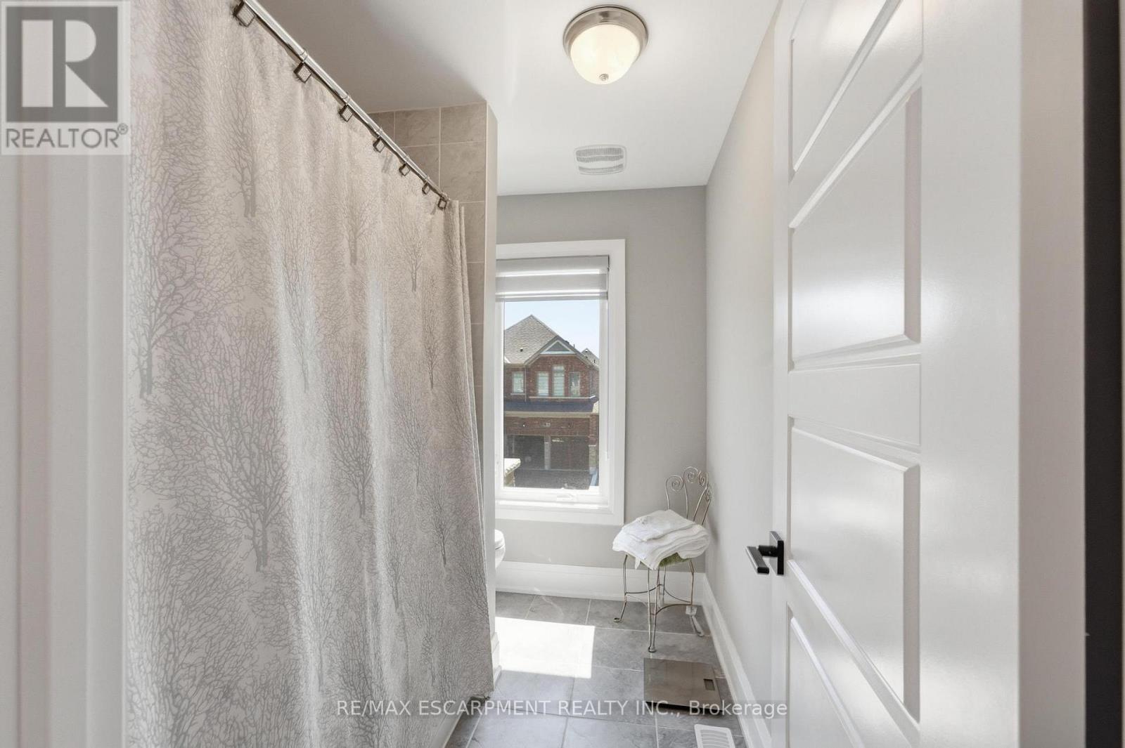 625 Fullum Landing, Milton, Ontario  L9E 1V7 - Photo 32 - W13533122