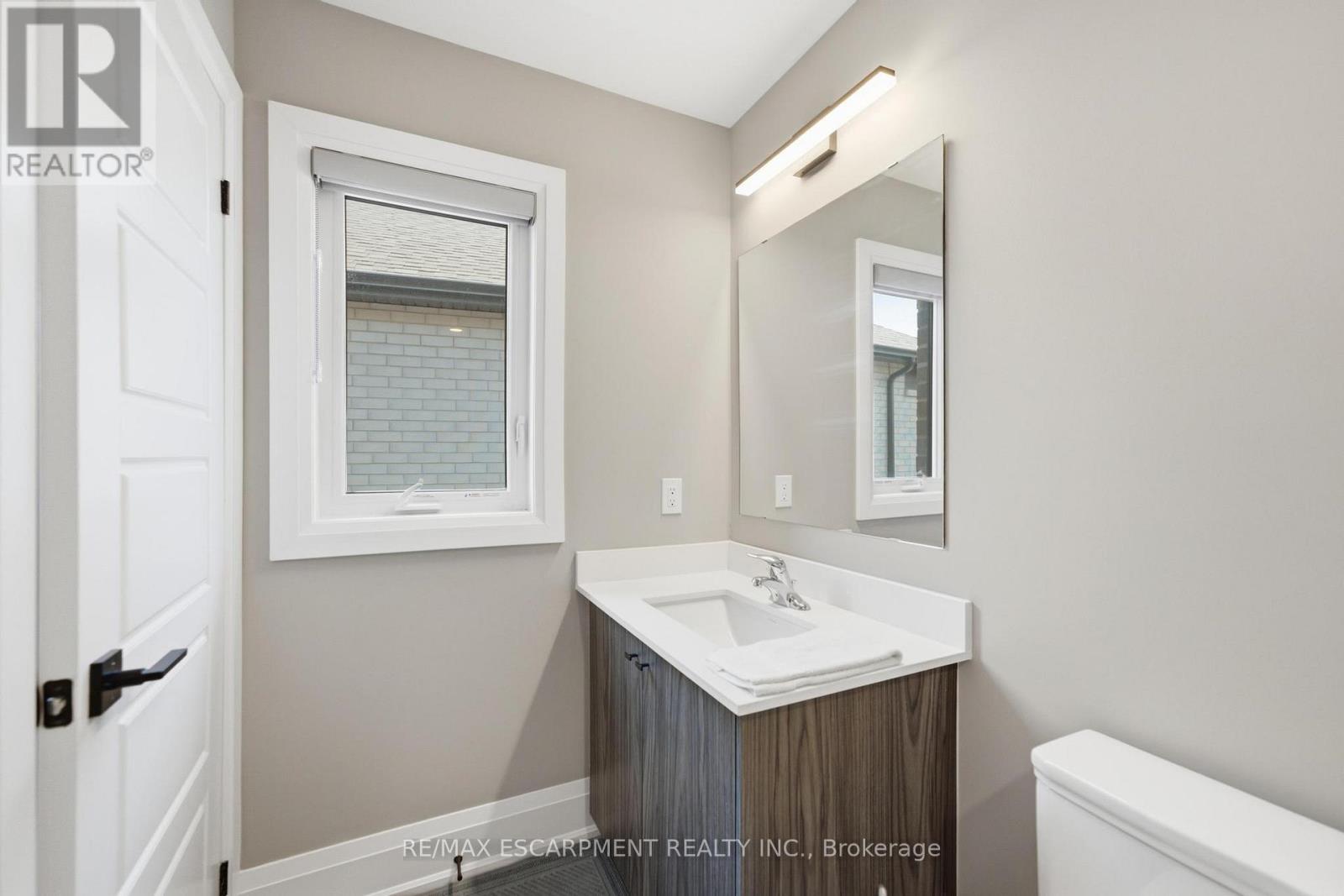625 Fullum Landing, Milton, Ontario  L9E 1V7 - Photo 36 - W13533122