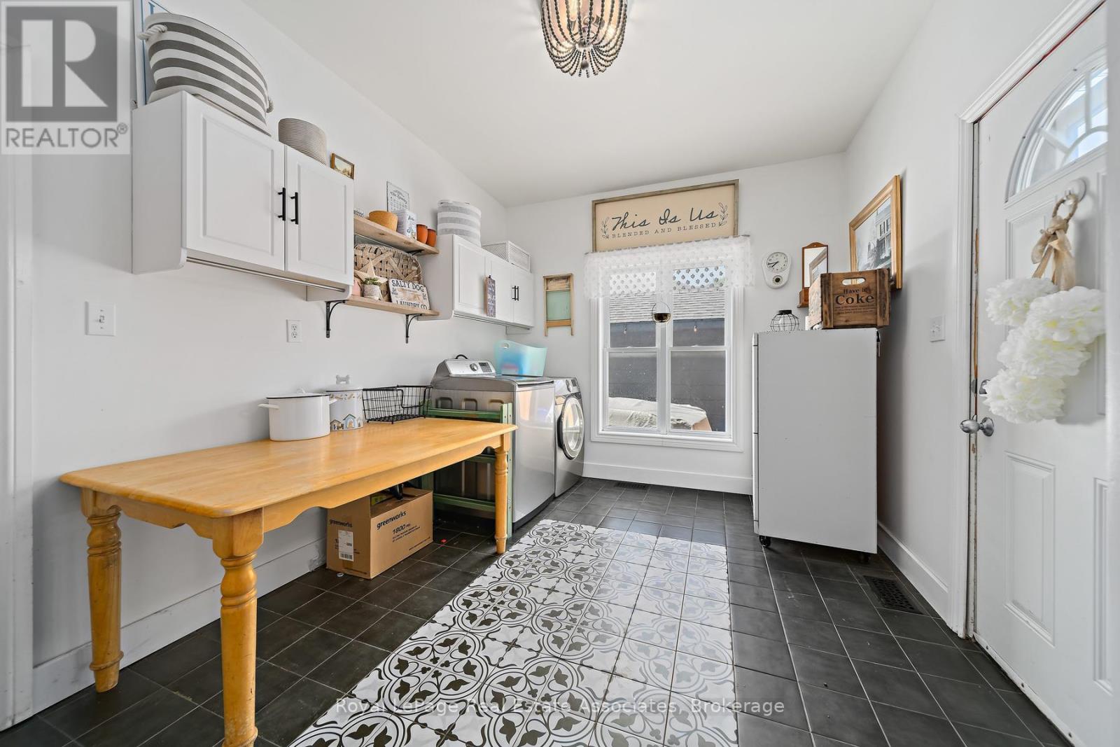 231 Arthur Street, Halton Hills, Ontario  L7J 1L9 - Photo 24 - W13533280